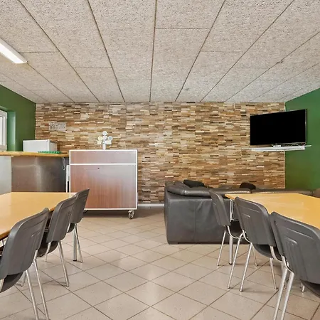 Сasa de vacaciones In With Sauna Tarm