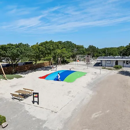 Сasa de vacaciones In With Sauna *